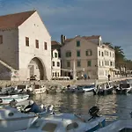 Hvar Apartman